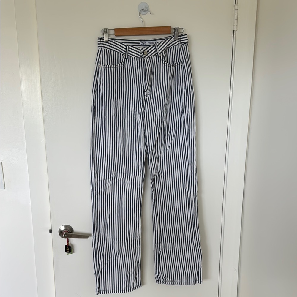 Striped straight leg, High waisted Pants